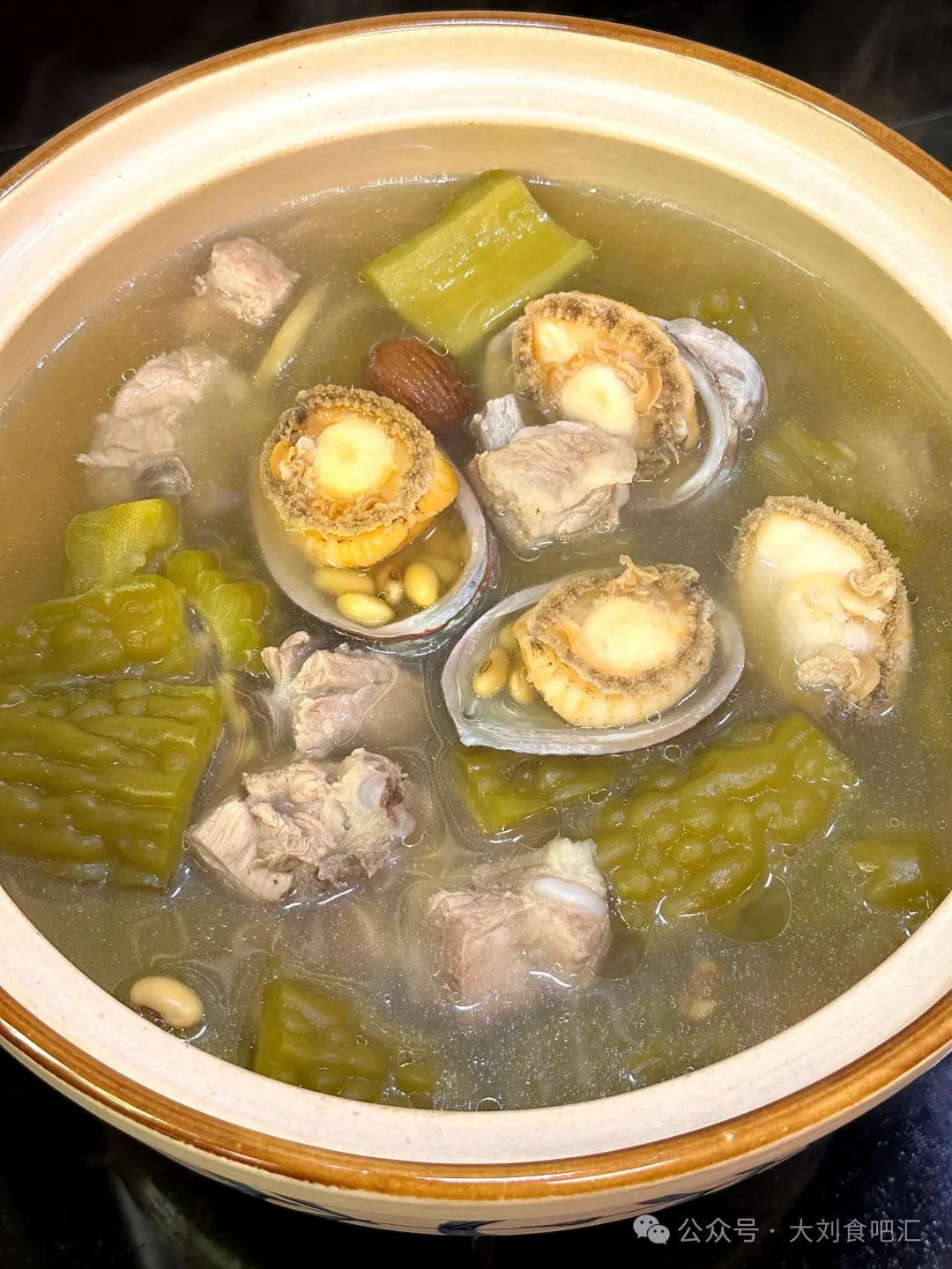 苦瓜鲍鱼排骨汤的做法