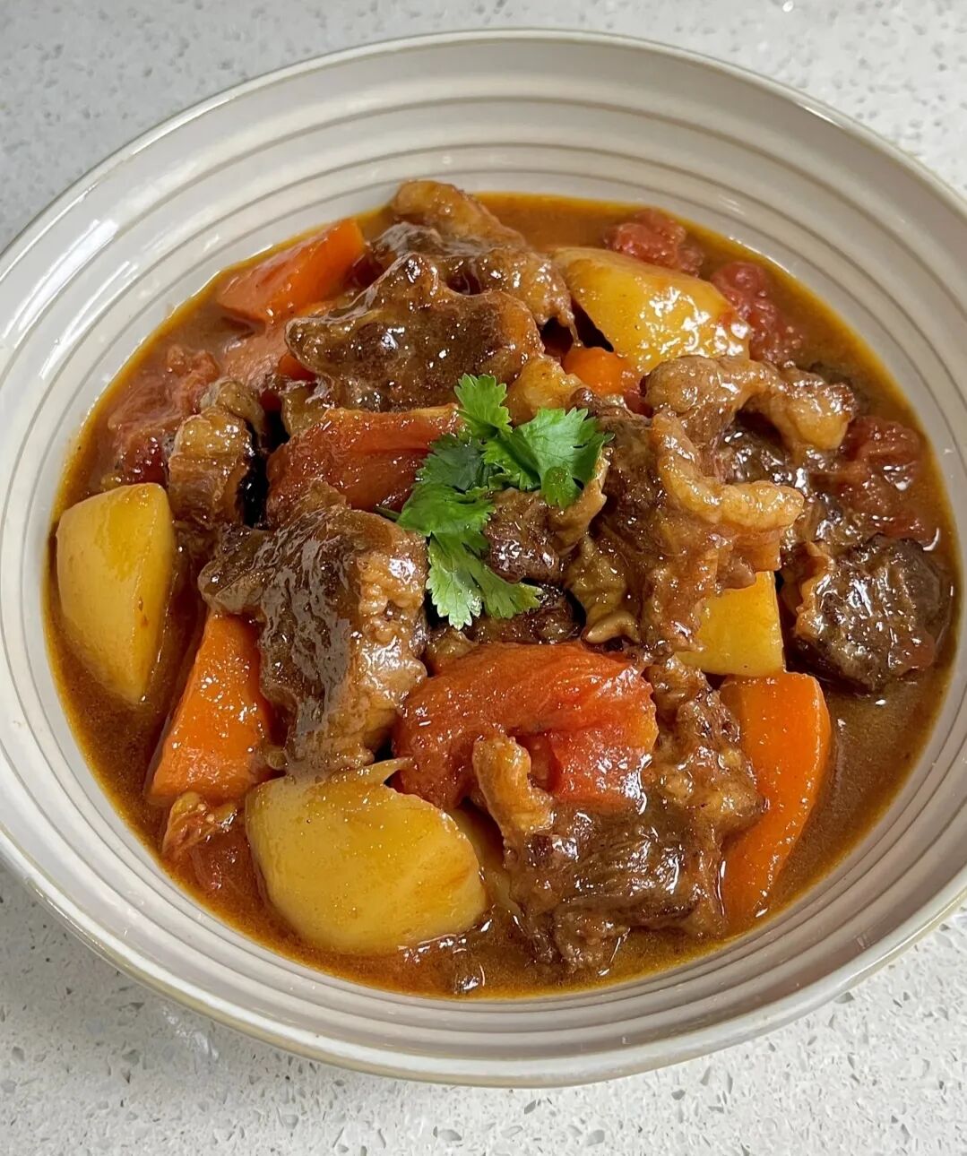 咖喱牛腩土豆的美味做法