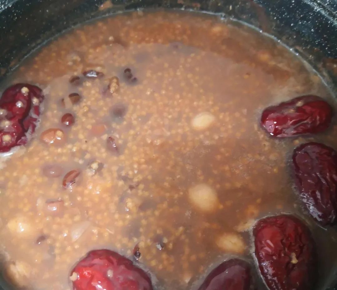 小米大豆坚果粥的做法