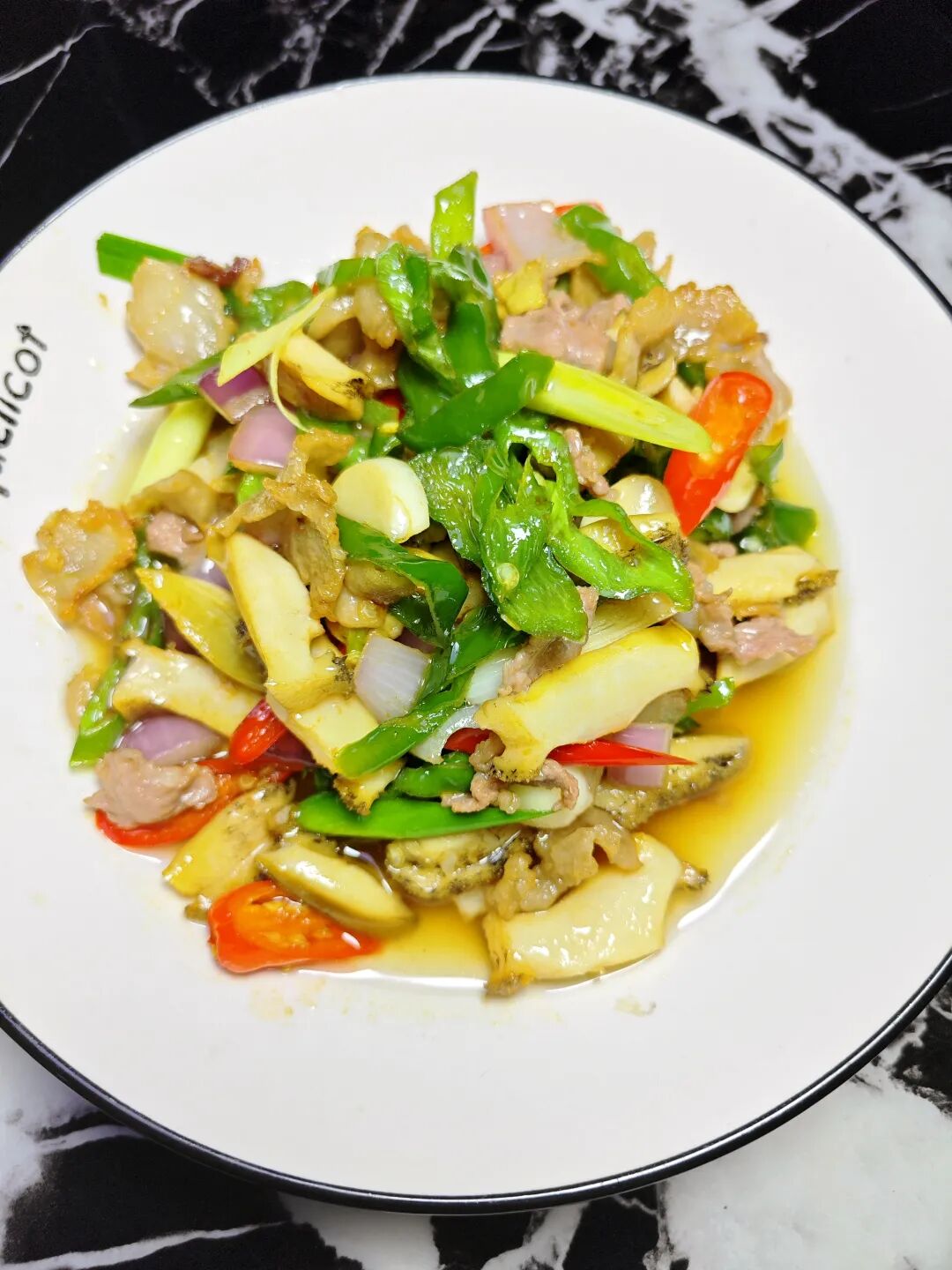 鲍鱼炒五花肉的做法