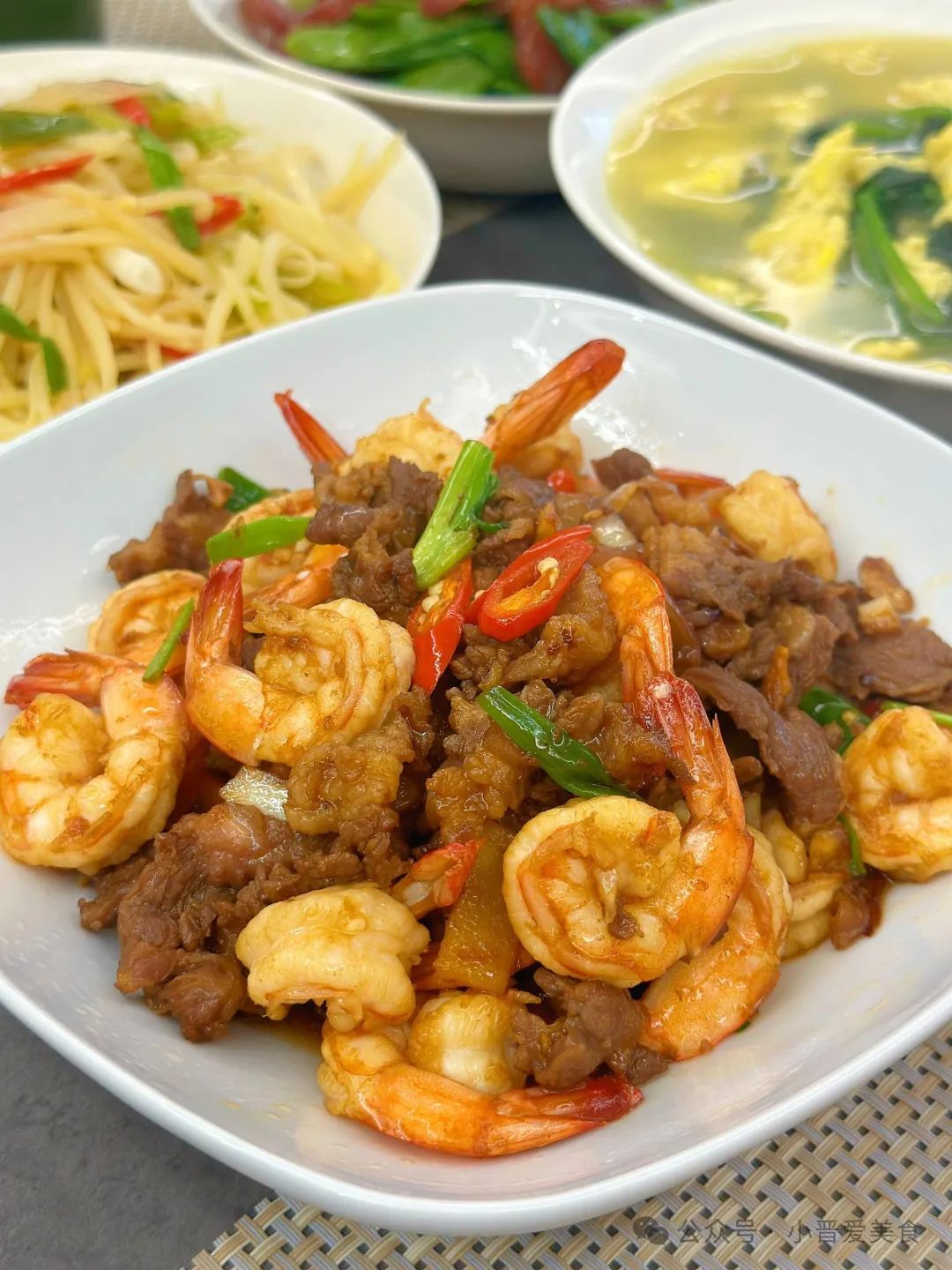 鲜虾炒牛肉的做法