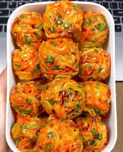 土豆胡萝卜火腿丸子的做法
