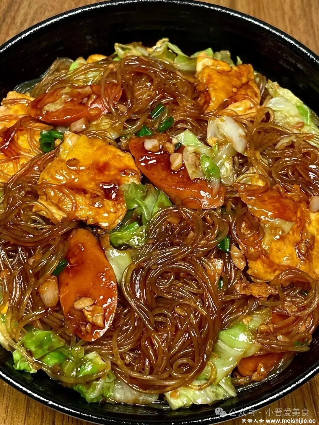包菜鸡蛋炖粉条的做法