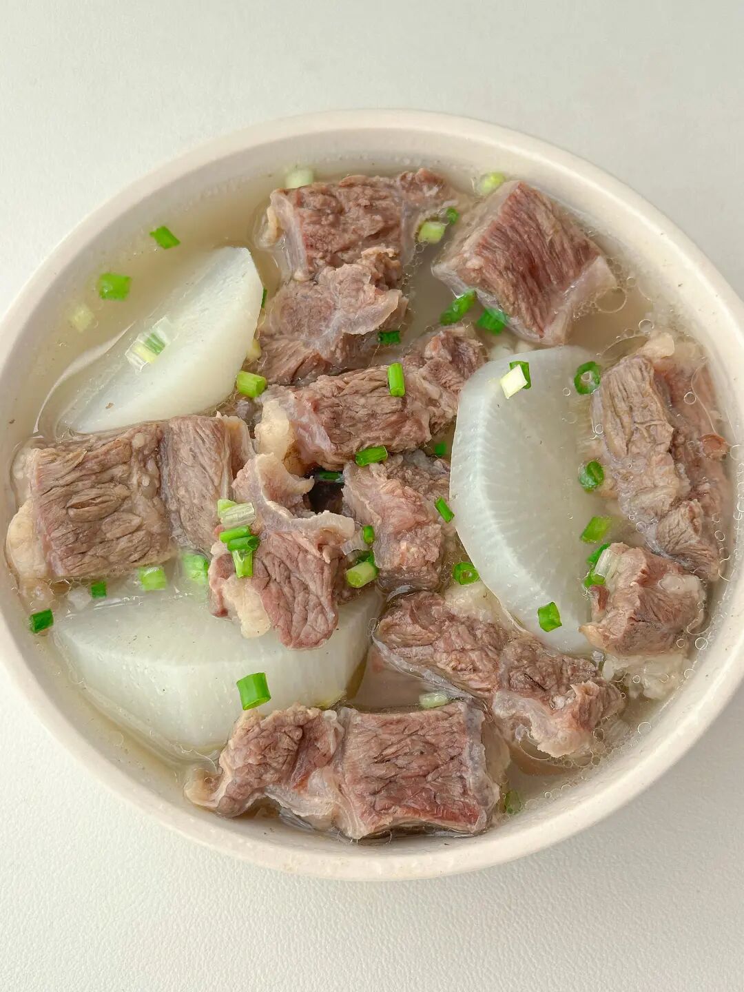 白萝卜炖牛肋条的做法