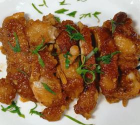 蜂蜜黄油脆皮鸡排的做法