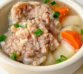 马蹄肉丸汤的做法