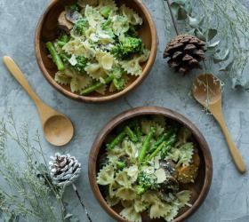 香蒜酱意面高清图片