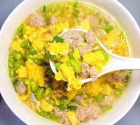 毛豆肉丸汤的做法