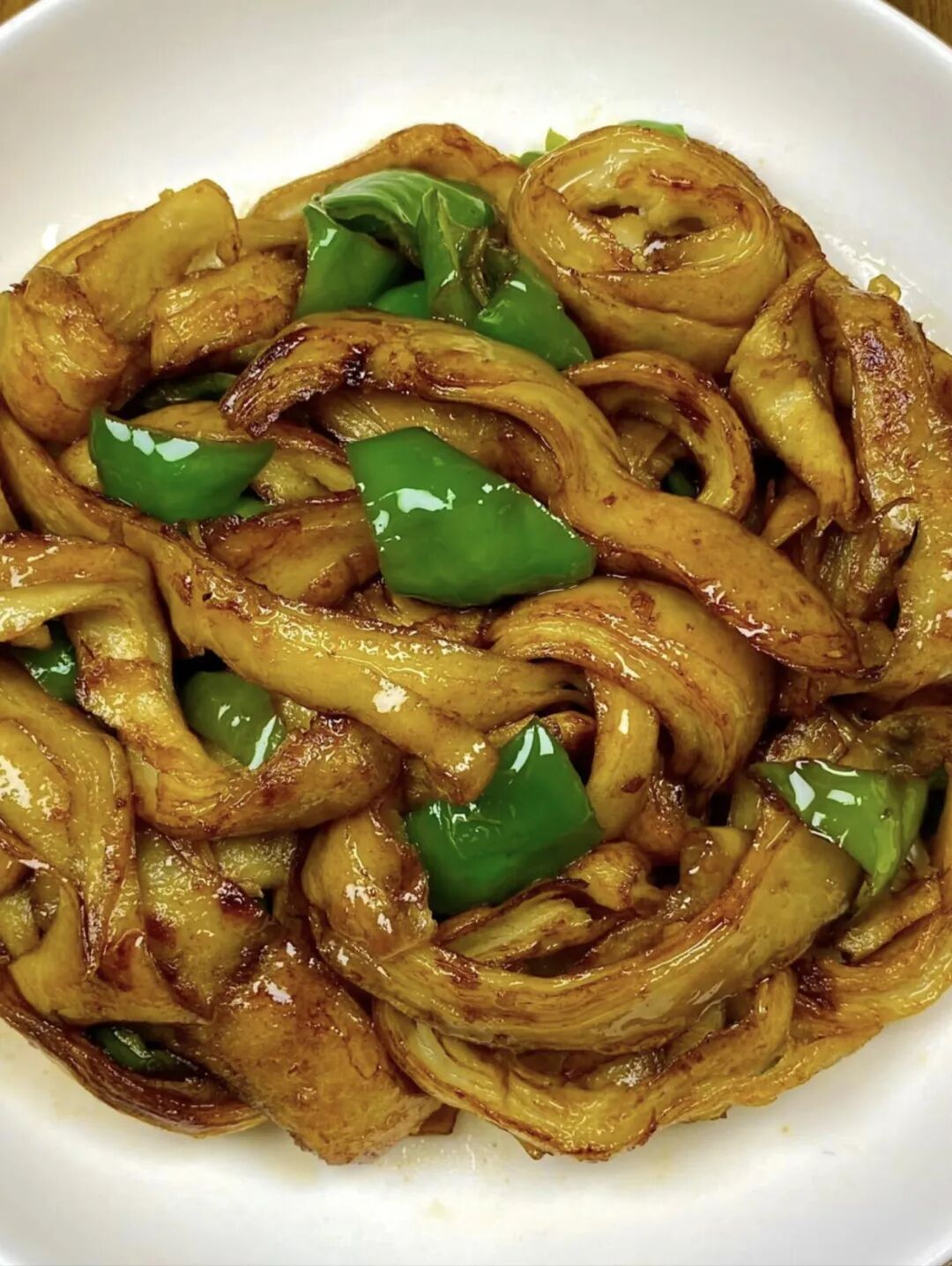 青椒炒面筋条的做法