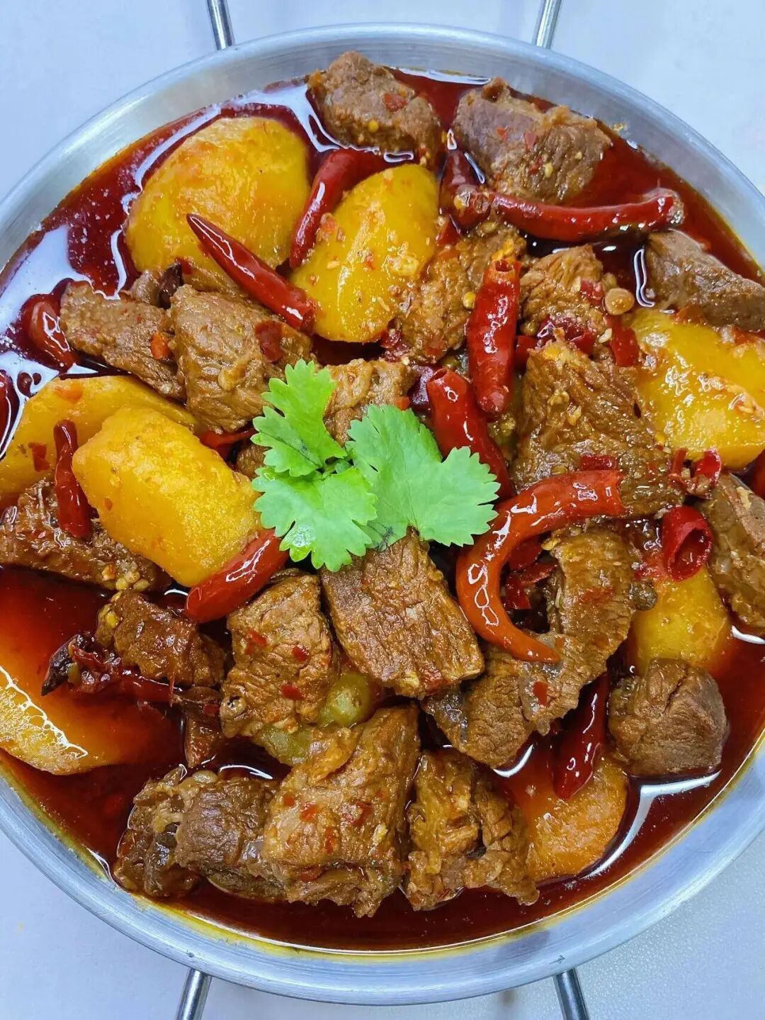 红烧土豆牛肉的家常做法
