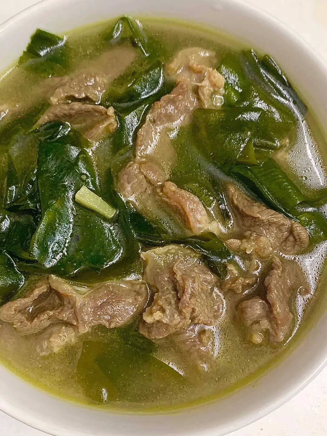 裙带菜牛肉鲜汤的做法