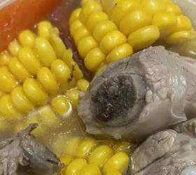 对眼睛好的食物，中老年人很需要