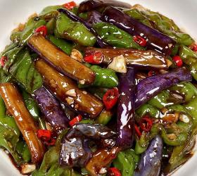 青椒烧茄子的做法