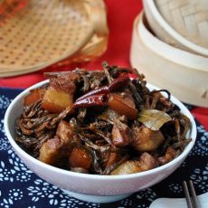 干豆角烧肉的做法 干豆角烧肉的做法