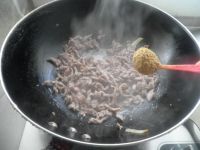 孜然炒牛肉的做法
