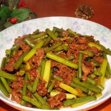 蒜苔炒羊肉的做法 蒜苔炒羊肉的做法
