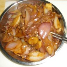 牛肉炒洋葱头的做法 牛肉炒洋葱头的做法