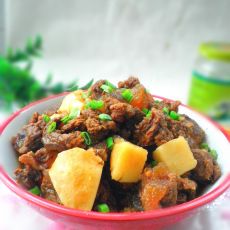 土豆烧牛肉的做法 土豆烧牛肉的做法