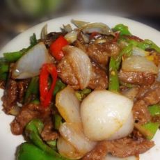 洋葱爆牛肉的做法 洋葱爆牛肉的做法