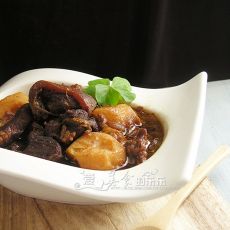 迷迭香马蹄炖羊肉的做法 迷迭香马蹄炖羊肉的做法