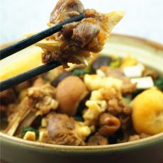 竹蔗马蹄炆羊肉的做法 竹蔗马蹄炆羊肉的做法