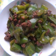 羊肉炒青椒的做法 羊肉炒青椒的做法