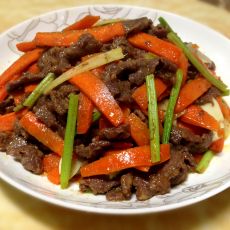 芹菜胡萝卜炒牛肉的做法 芹菜胡萝卜炒牛肉的做法