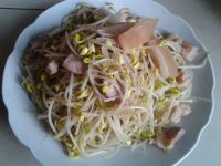 肉片豆芽的做法