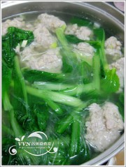 小白菜粉丝汆丸子汤的做法