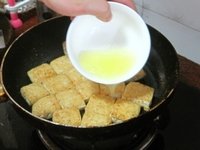 蛋清煎豆腐的做法
