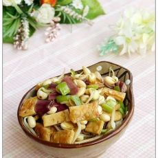 黄豆芽拌豆干的做法