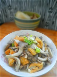 蘑菇炒豆泡的做法