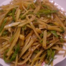 扁豆丝炒土豆丝的做法 扁豆丝炒土豆丝的做法