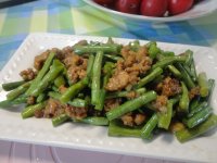 长豆角炒肉末的做法