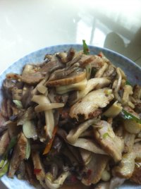 蘑菇炒肉片的做法