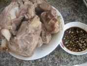 炖腔骨的做法