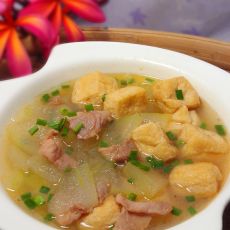 冬瓜豆泡肉片汤的做法 冬瓜豆泡肉片汤的做法