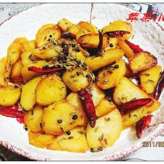 麻辣孜然小土豆的做法 麻辣孜然小土豆的做法