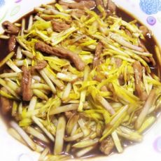 蒜黄炒肉的做法