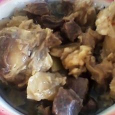 炖牛肉蹄筋的做法