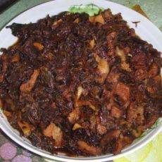 梅干菜烧肉的做法 梅干菜烧肉的做法