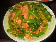 尖椒小炒肉的做法