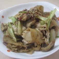 葱炒五香干豆腐的做法