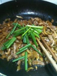 榨菜肉丝的做法