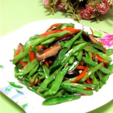 香菇扁豆丝的做法 香菇扁豆丝的做法