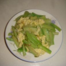 丝瓜炒鸡蛋的做法 丝瓜炒鸡蛋的做法