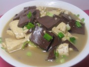 鸭血豆腐的做法