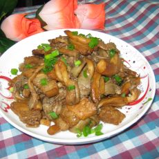 蘑菇炒肉的做法 蘑菇炒肉的做法