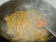 萝卜丝炒肉的做法