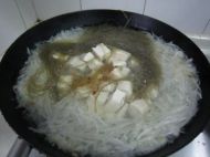 萝卜粉丝豆腐汤的做法